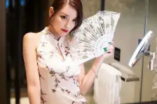 彻底社死 ！女生白嫖外卖海外播放量超2000万 长相斯文清秀 已被停职
