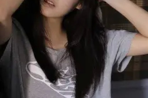 情侣吵架闹上热搜：王鹤润遭群嘲且负面被扒主打黑红也是红？