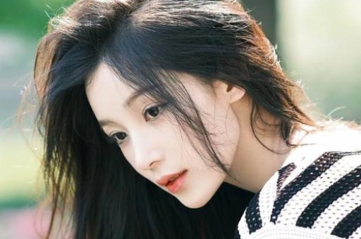 给丈夫戴绿帽子的5位女星个个肤白貌美不甘寂寞看看都有谁？