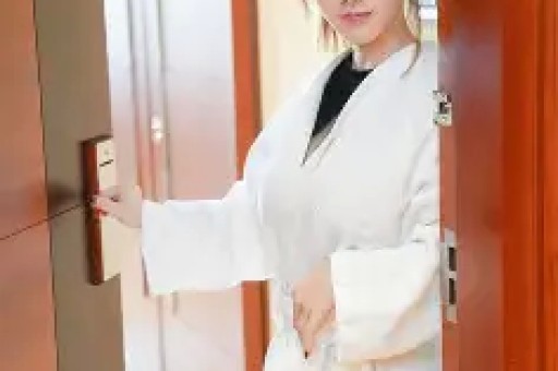 真炸了！刚官宣二胎老公却公开出轨女助理…