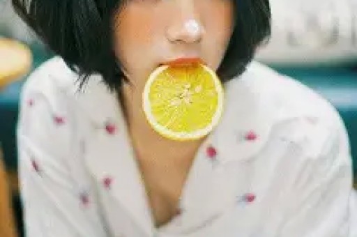 骗婚、诈捐、有儿子、资产超千万？江歌妈妈人设崩塌到了最危险的时刻